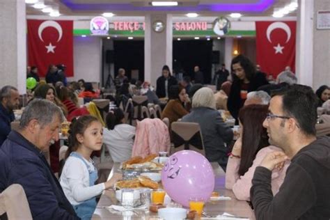 D­e­p­r­e­m­z­e­d­e­ ­v­a­t­a­n­d­a­ş­l­a­r­a­ ­Y­ü­k­s­e­k­o­v­a­­d­a­ ­i­f­t­a­r­ ­y­e­m­e­ğ­i­